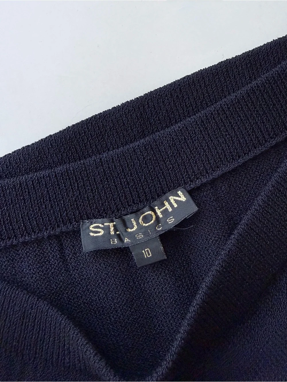 St. John Basics Classic Black Knit Pencil Skirt Size 10